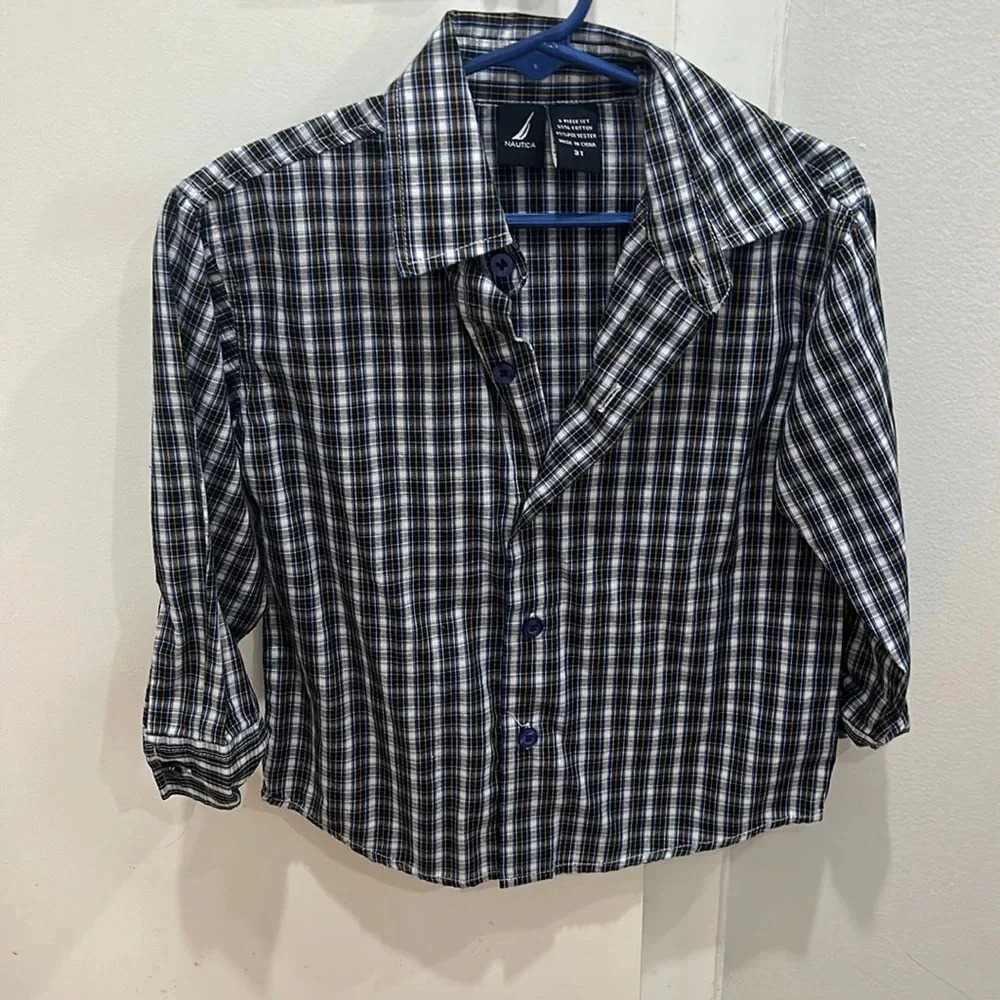 😍Nautica button down for toddler